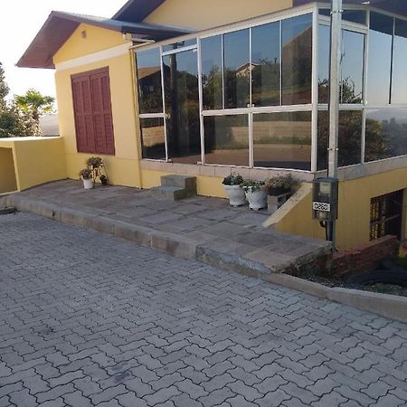 Casa Temporada Monte Belo Do Sul Villa Monte Belo dol Sul Bagian luar foto